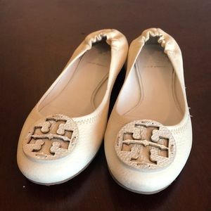 Gently worn White Tory Burch Flats!